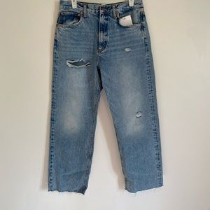 ZARA jeans, never worn perfect condition.